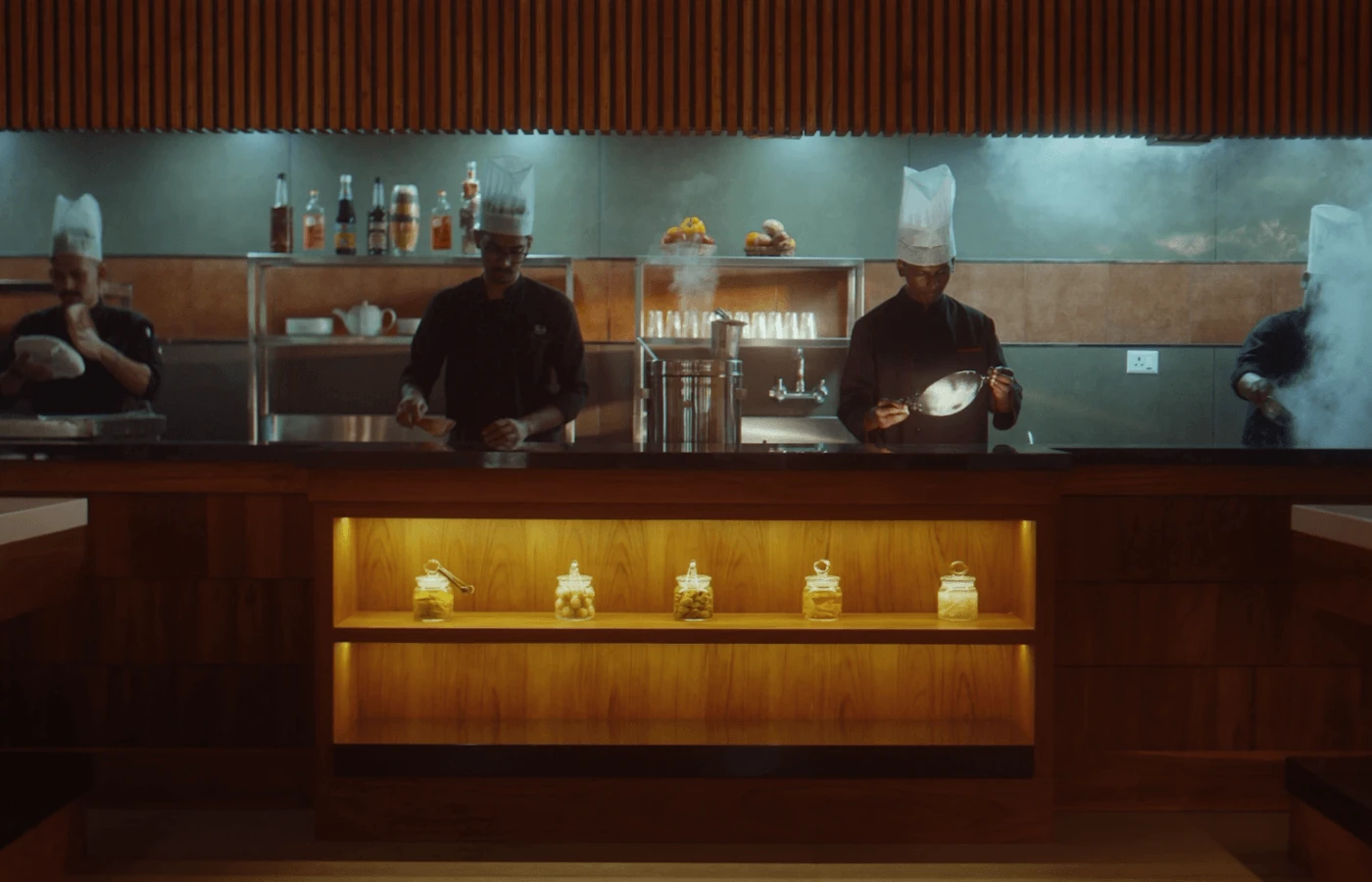 Luxury dining room demo image